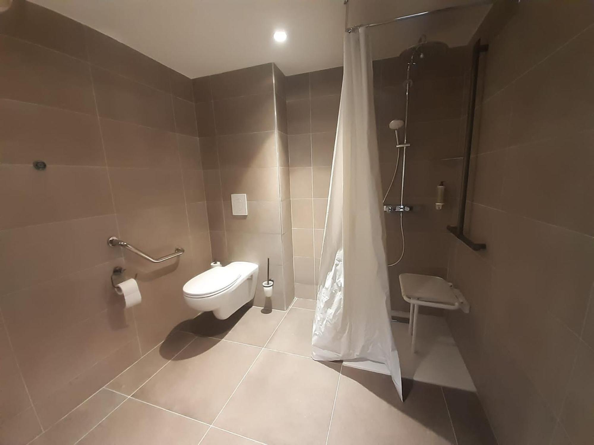 فندق L'Escale Marine, The Originals Relais كروزون المظهر الخارجي الصورة